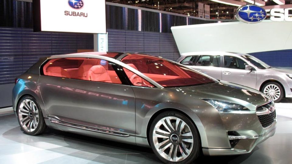 Subaru Hybrid Tourer concept