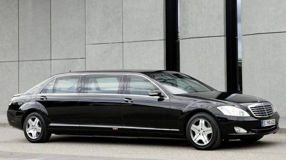 Mercedes-Benz S 600 Pullman Guard