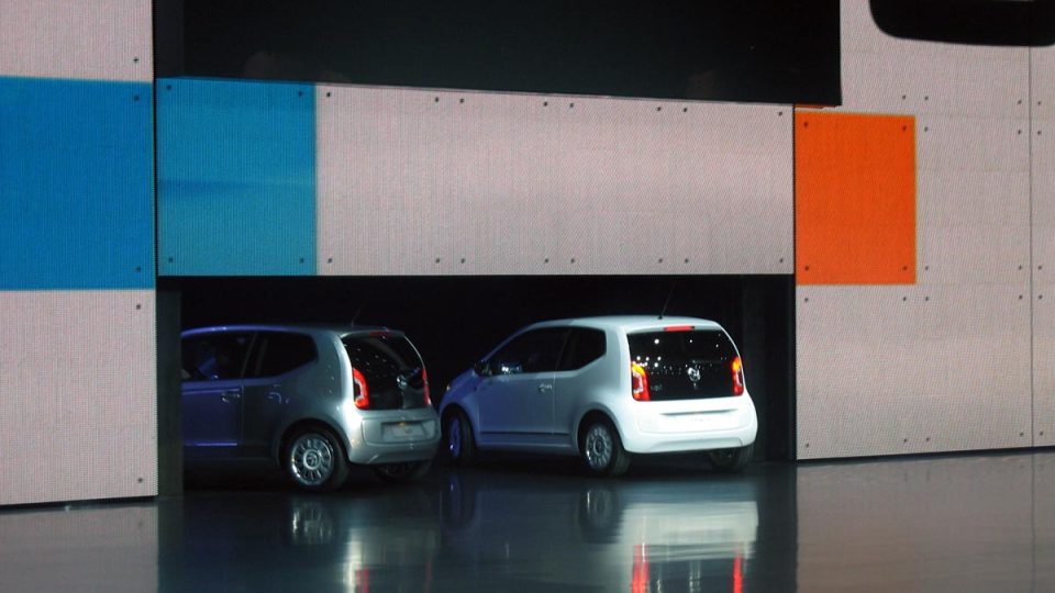 VW Up! má celoskleněné zadní dveře