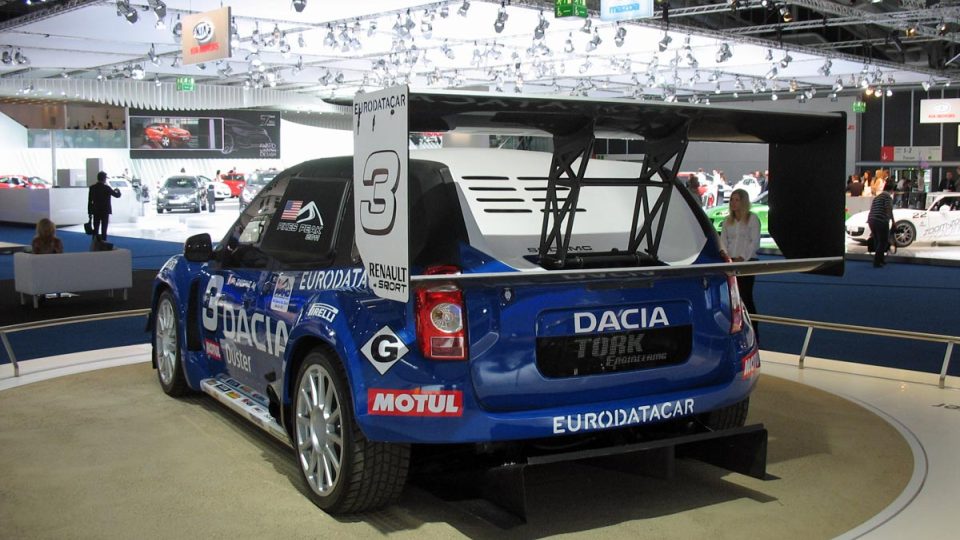 Závodní speciál Dacia Duster