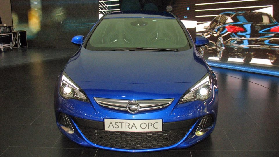 Opel Astra OPC