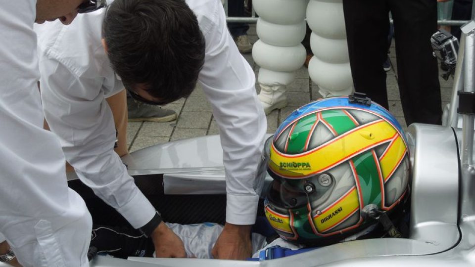 Lucas di Grassi ve voze