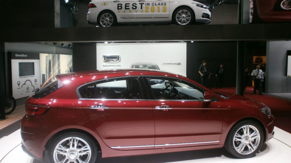 Qoros 3 hatchback