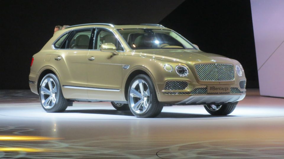 Bentley Bentayga 3